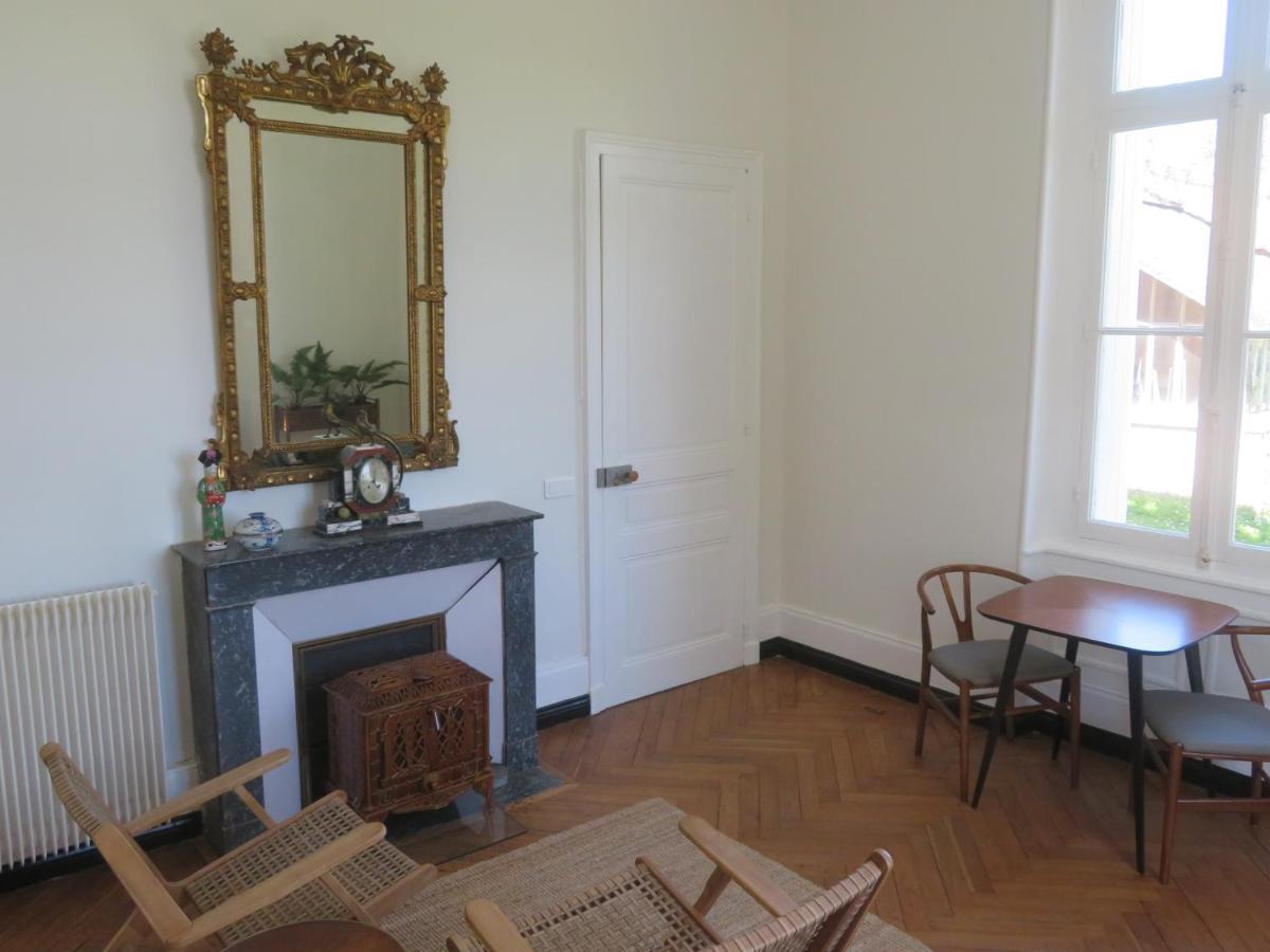 Villa Paignon Montbron Екстериор снимка